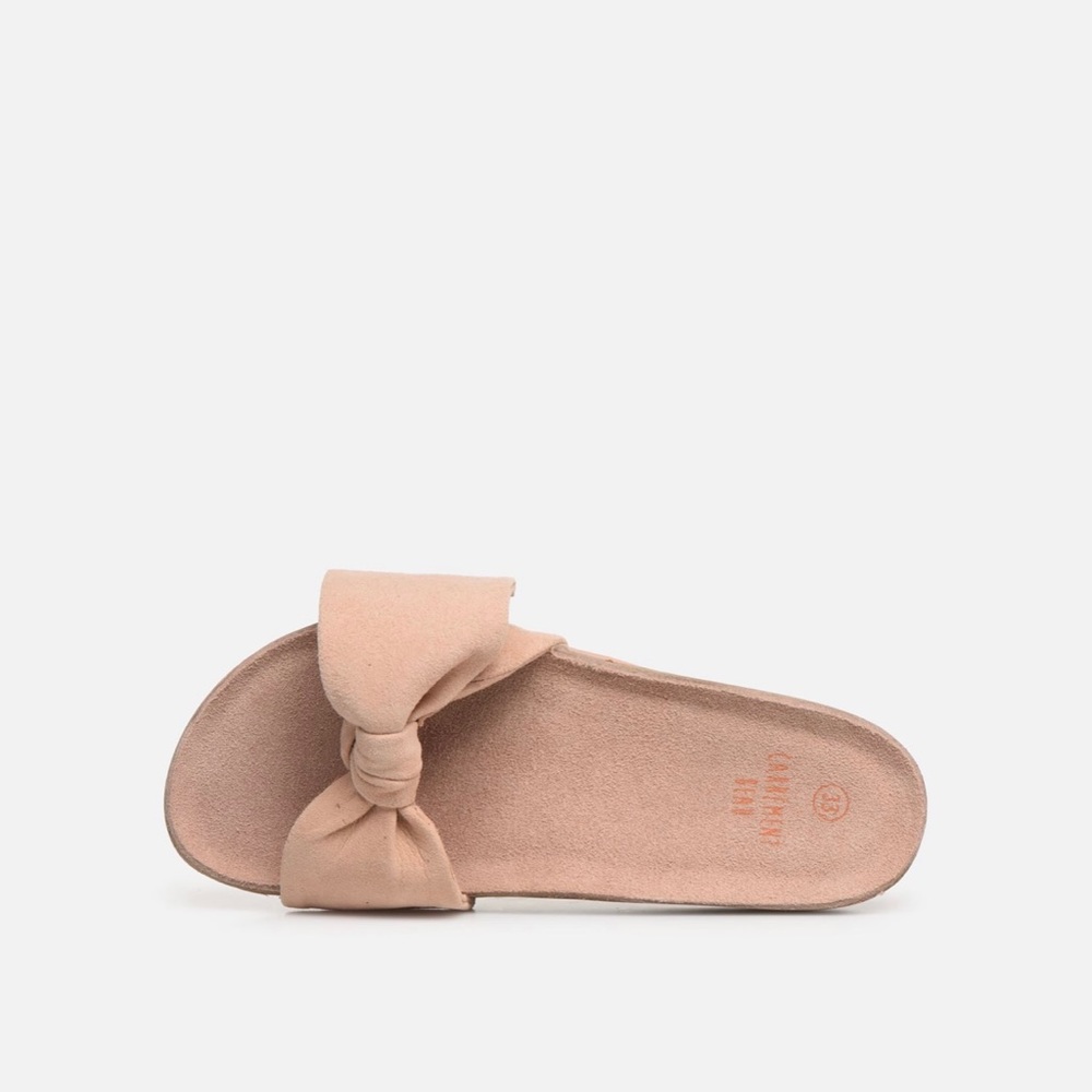 Carrement Beau pink leather slides